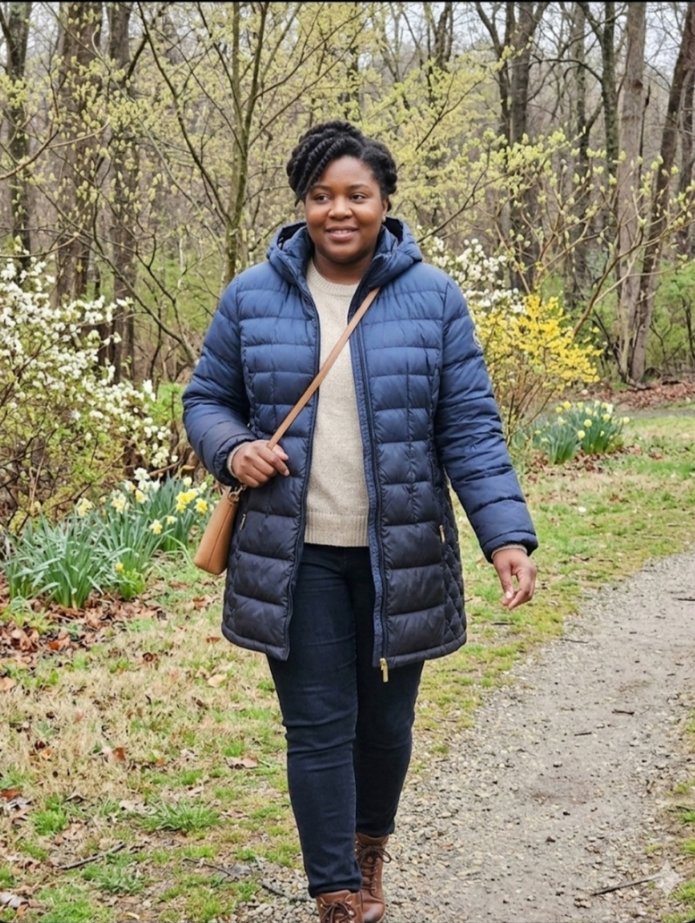 Navy Michael Kors Women's Packable Puffer Jacket. Large, 20ptp